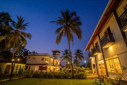 Hotel Lavaiencia Beach Resort