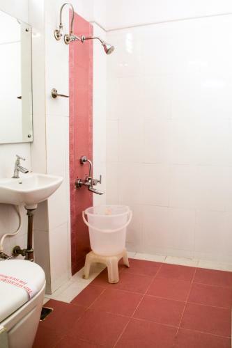 Hotel Aishwarya Residency