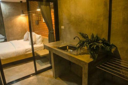 Journey Hostel Surat