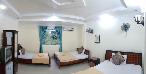 Bay View Hotel