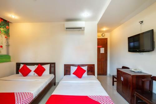 Song Xanh Hotel