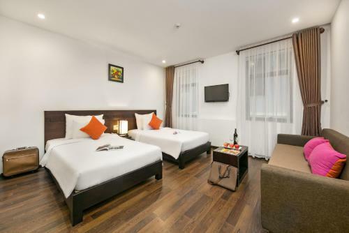 Emily Hotel