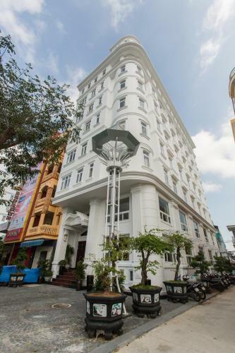 Hoang Linh Dan Hotel