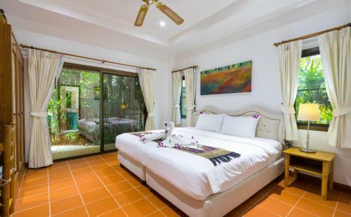 Seaview Villas Kata