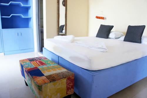 Bed And Cha�