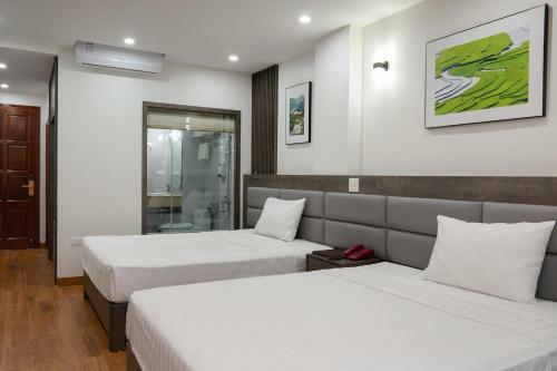 Van Nam Hotel