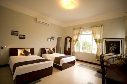 The Moon Homestay