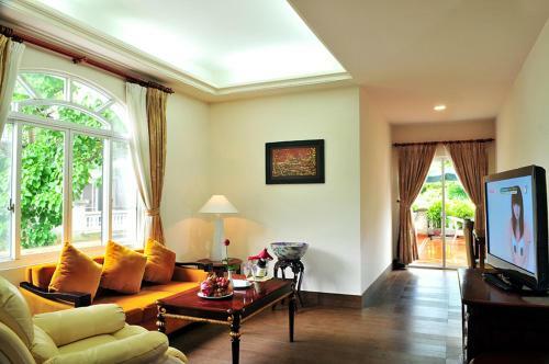 Royal Villas Halong