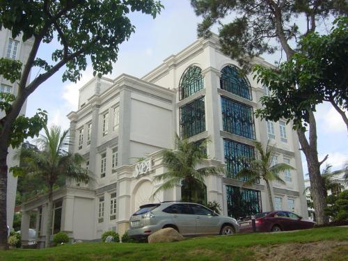 Royal Villas Halong