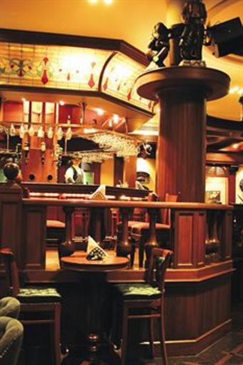 Tivoli Garden Resort Hotel