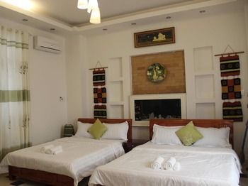 Bed & Breakfast Little House Homestay