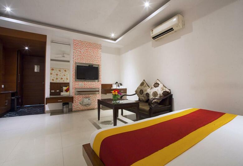 Hotel Krishna Deluxe