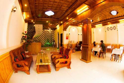 Hoa Mau Don Homestay