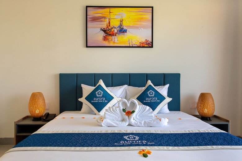 Aurora Riverside Hotel & Villas