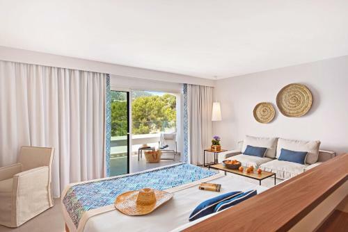 Hotel Bah�a Suites Camp De Mar