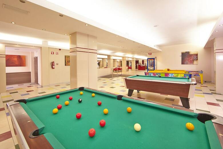 Hotel Caribbean Bay