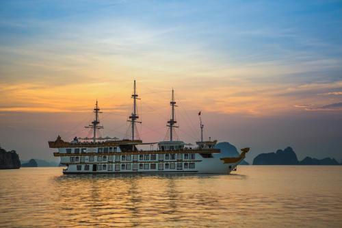 Dragon Legend Cruise