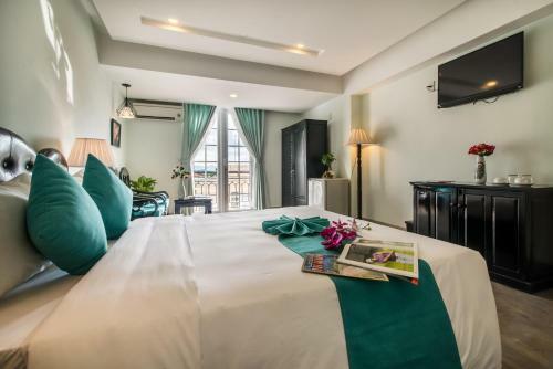 River View Hotel
