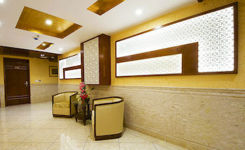 Hotel Swaran Palace