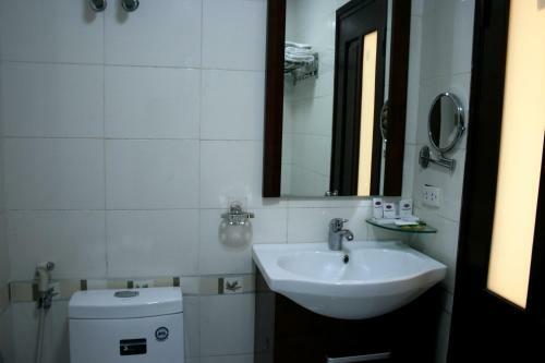Hanoi Cheering Hotel
