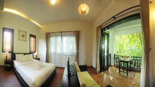 East West Villa