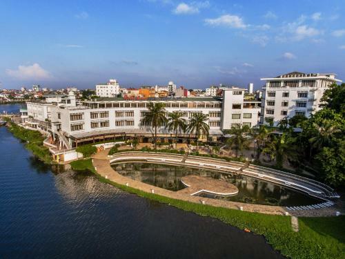 Huong Giang Hotel Resort & Spa