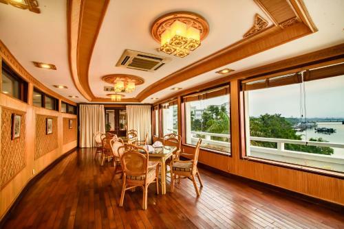Huong Giang Hotel Resort & Spa