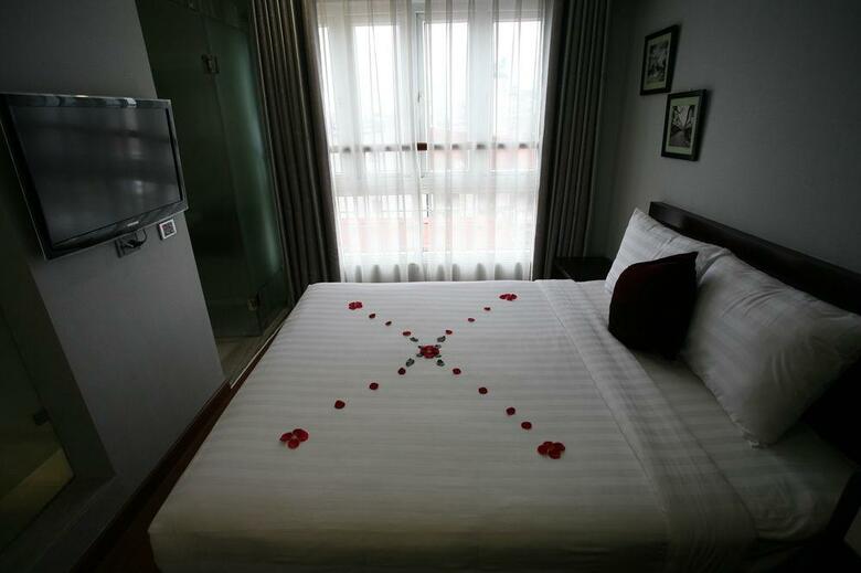 Hanoi Charm Hotel