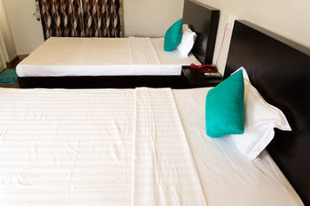 Cosmos Hotel