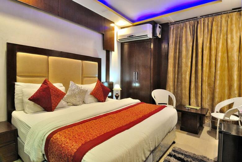 Hotel Shelton