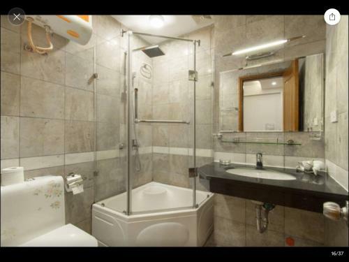 Palmo Serviced Apartment