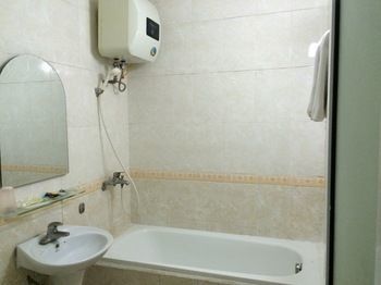 Camellia Hotel 6