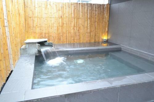 Santa Hanoi Hotel 2