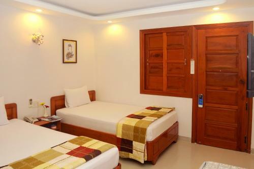 Nang Bien Hotel