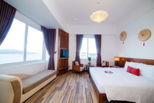 The Light Hotel & Spa