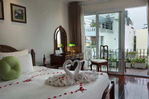 Meracus Hotel 2