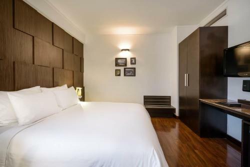 Hanoi Elegance Diamond Hotel