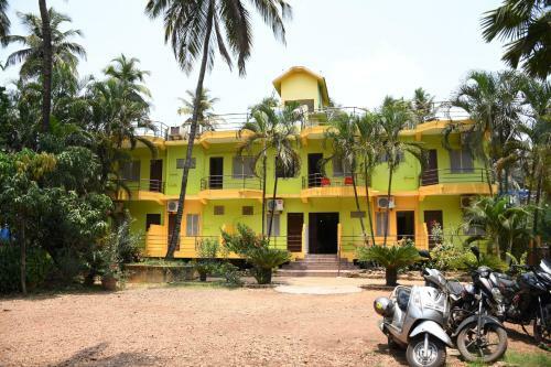 Hostal Wavelet Beach Resort
