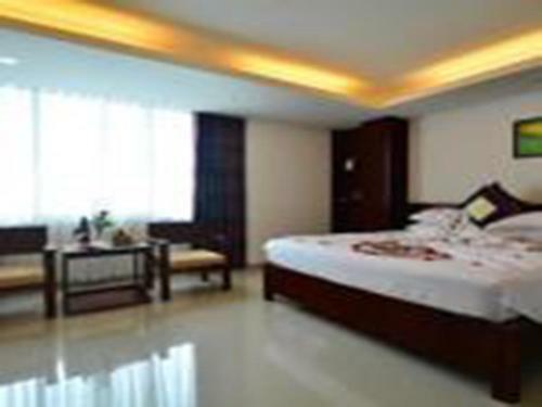 Majestic Nha Trang Hotel