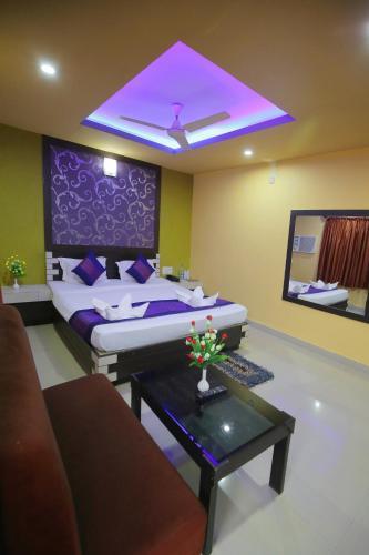 Hotel Pushpa - Berries Group Of Hotels