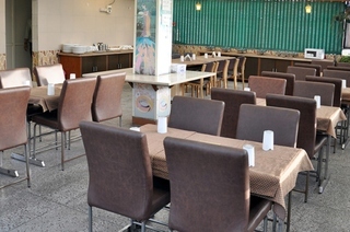 Hotel Grand Park- Inn