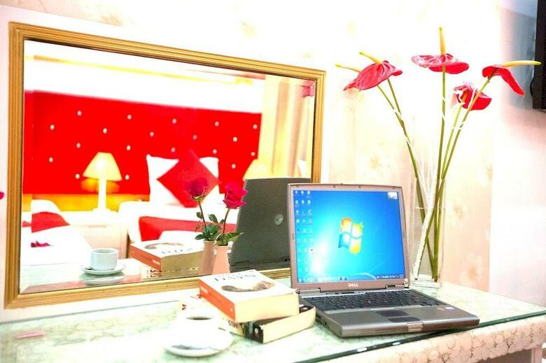 Hanoi Amanda Hotel