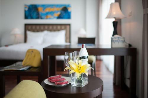 Legend Sea Hotel