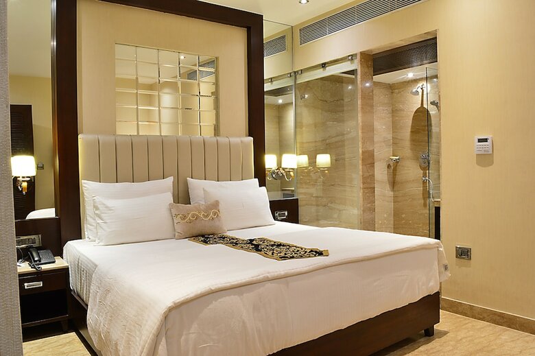 Hotel Emperor Palms