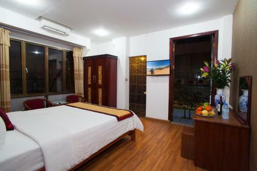 Hostal Hanoi Sky View Hotel