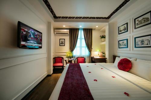 Golden Spring Hotel
