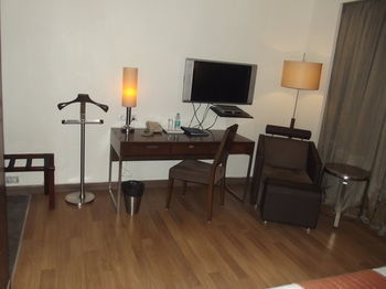 St Laurn Business Hotel