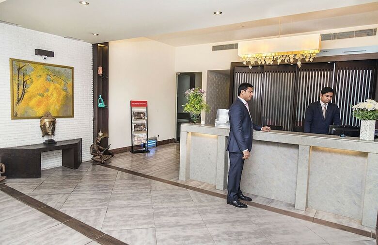 Hotel Mantra Amaltas