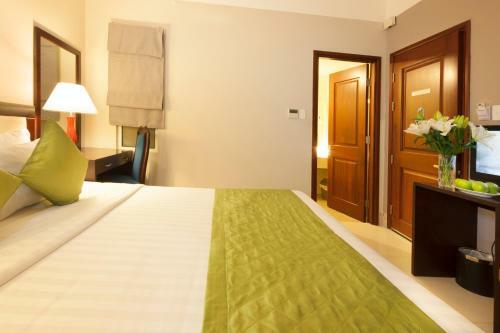 Alagon Western Hotel