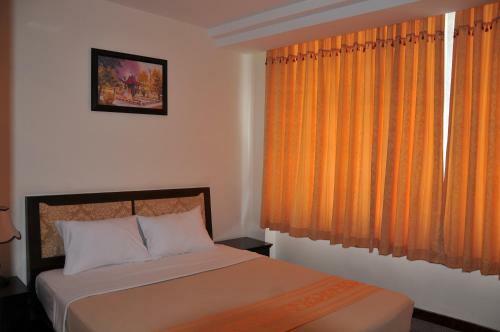 Dong Kinh B Hotel